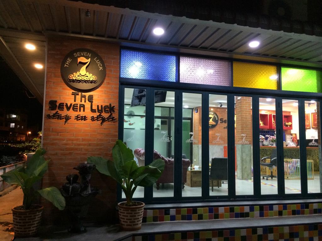 The Seven Luck Hotel Bangkok Eksteriør billede