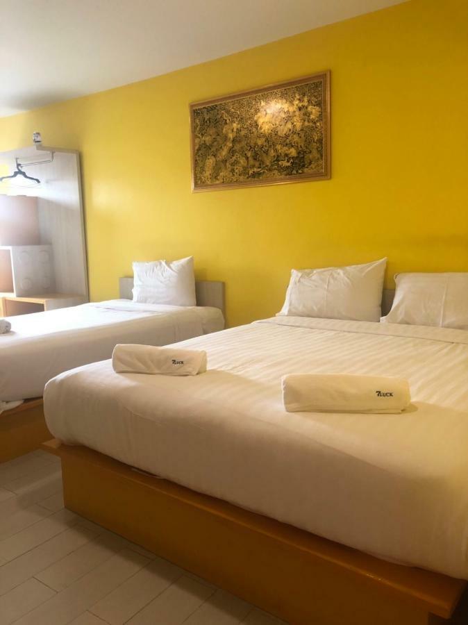 The Seven Luck Hotel Bangkok Eksteriør billede